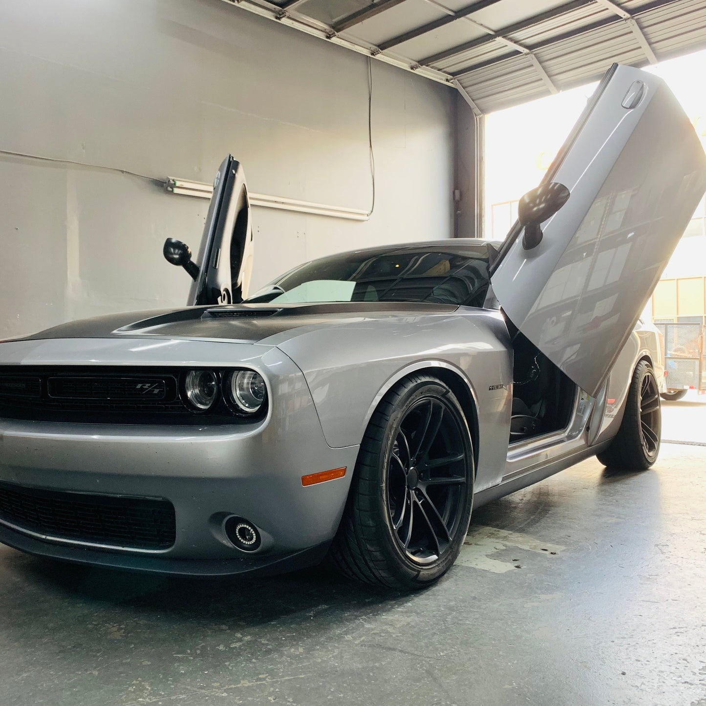 Dodge Challenger 2009-2024 Vertical Doors Lambo Doors Kit