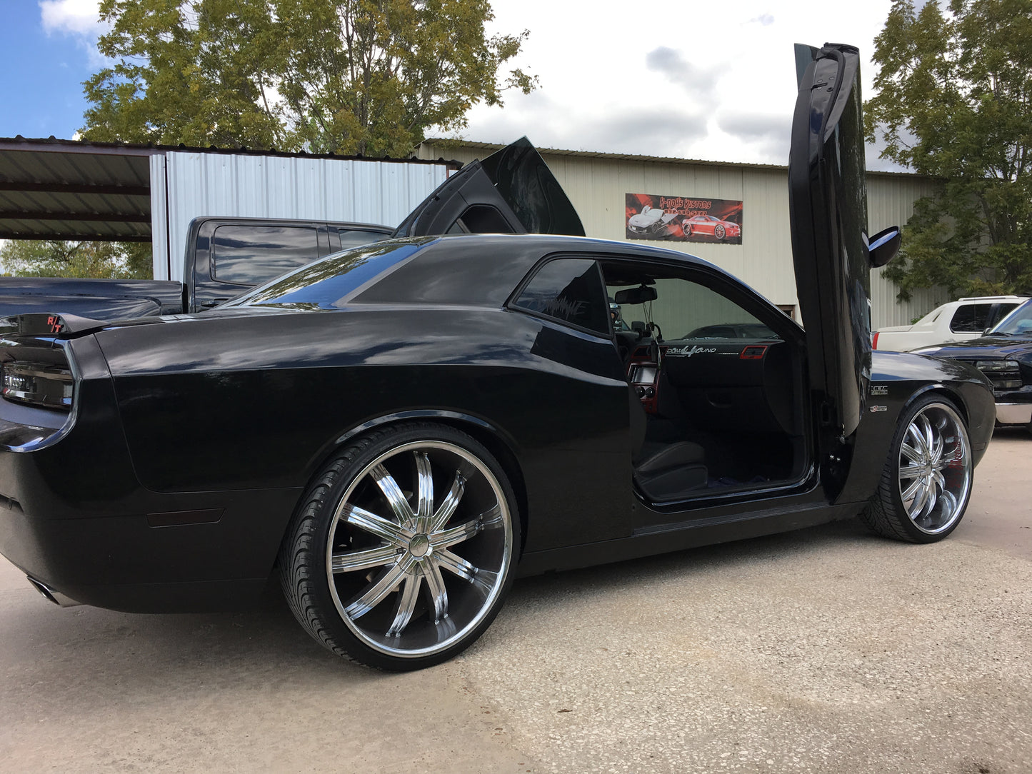 Vertical Lambo Door Kit for Dodge Challenger (2009-2024)