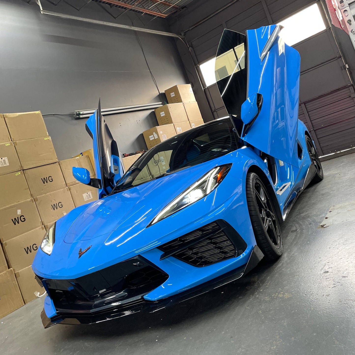 Vertical Lambo Door Kit for Chevrolet Corvette C8 (2020–2026)
